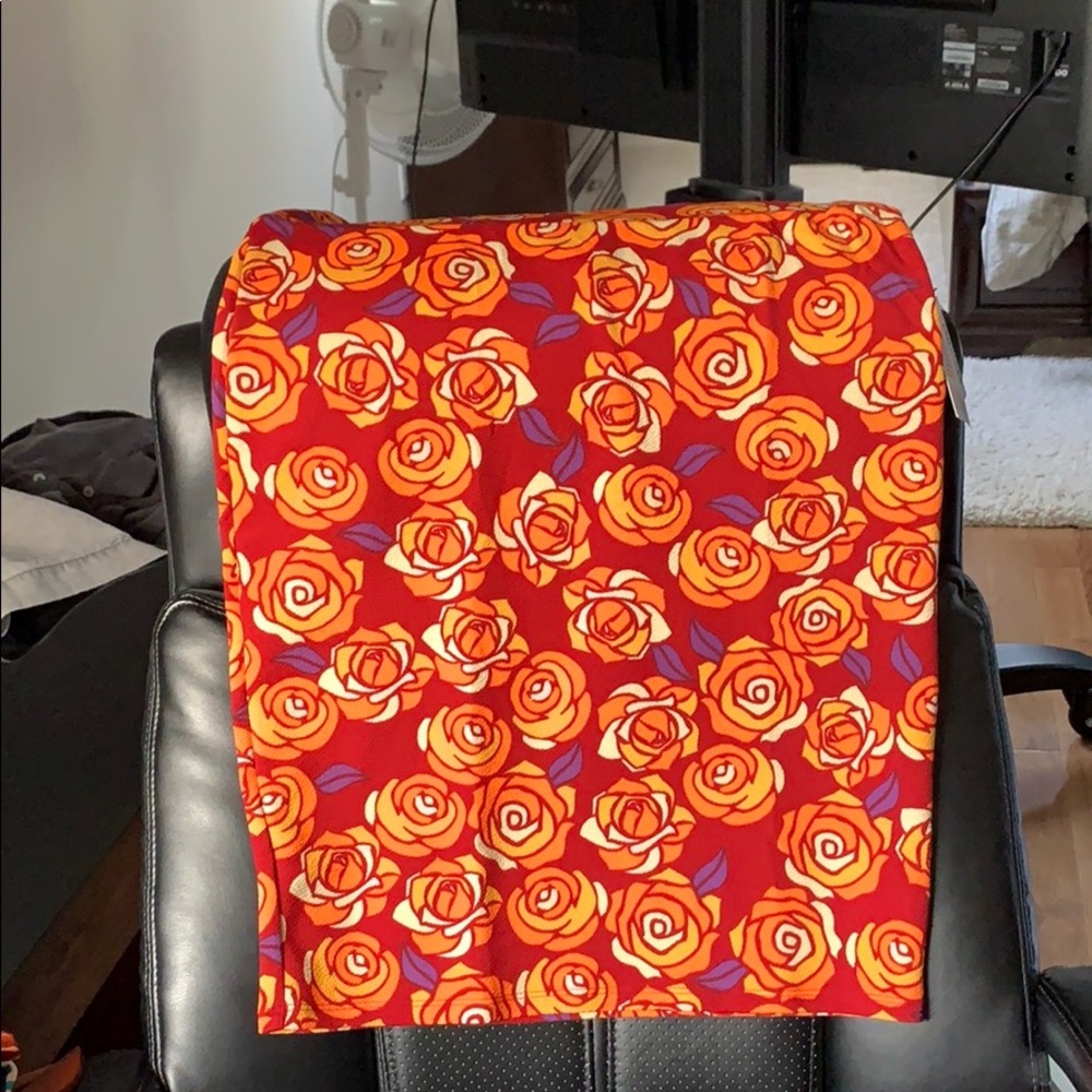 Lularoe Cassie Skirt